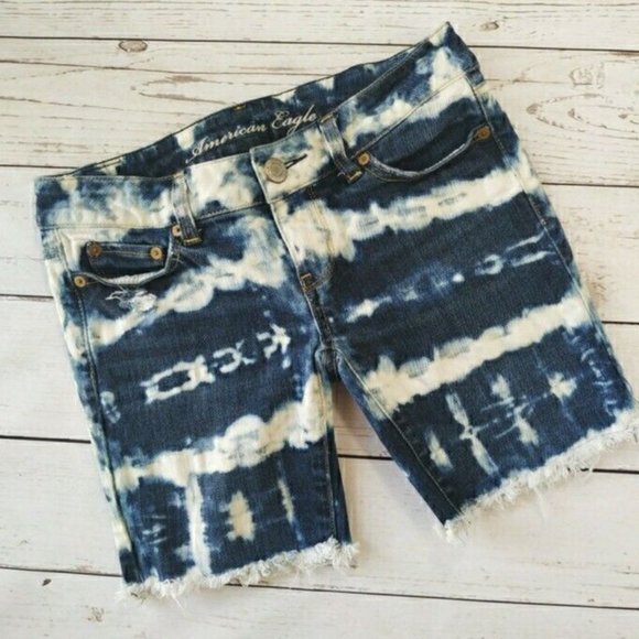 American Eagle Tie Dye sz 00 to 2 Upcycled Denim Cutoff shorts 6" inseam AE - Picture 1 of 11